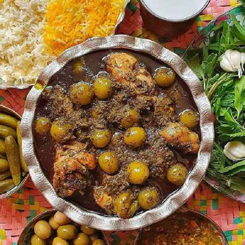 خورشت آلوچه