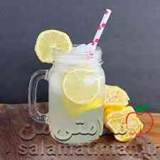 پودر نوشیدنی با طعم لیموناد ، آماده شده
